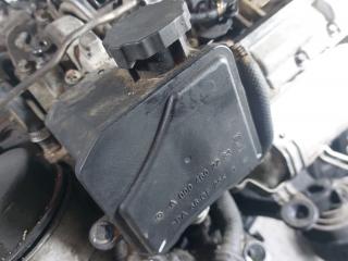 бачок гидроусилителя Mercedes-Benz E-Класс W211/S211 [рестайлинг] (2006 - 2009), 3.0 л., CDi, OM 642.920, дизель, АКПП, задний привод, A0004602283