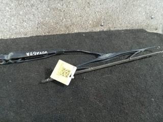 щеткодержатель задний Chrysler Voyager 4 поколение (2001 - 2004)