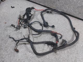 плюсовой провод аккумулятора Opel Zafira 2 поколение (B) (2005 - 2008), 1.9 л., CDTi, Z 19 DT, дизель, МКПП, 55561062