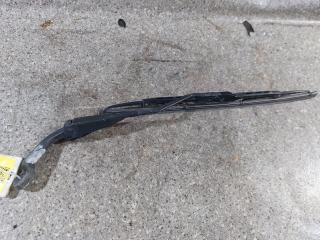 щеткодержатель задний Kia Carens 1 поколение (1999 - 2002)