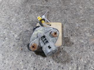 замок багажника Kia Carens 1 поколение (1999 - 2002)