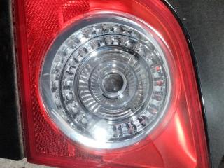 фонарь крышки багажника правый Volkswagen Passat B6 (2005 - 2010), седан
