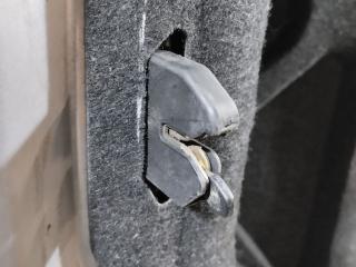 замок багажника Nissan Maxima A33 (2000 - 2005)