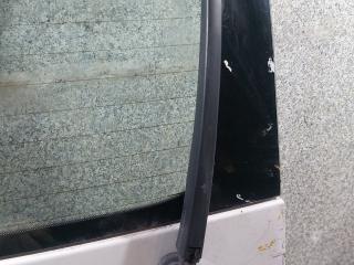 щеткодержатель задний Volkswagen Caddy 3 поколение (2004 - 2010)