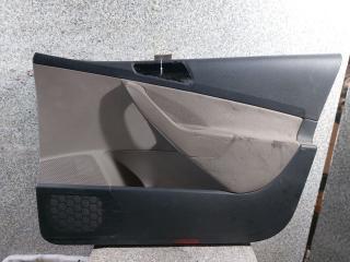 обшивка двери передняя правая Volkswagen Passat B6 (2005 - 2010)