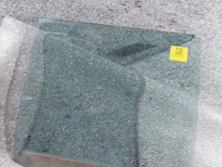 стекло двери задней правой Volkswagen Golf 2 поколение (1983 - 1992)