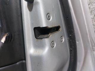 замок двери передней правой Nissan Maxima A33 (2000 - 2005)