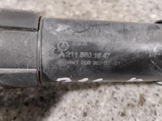 форсунка омывателя фары правая Mercedes-Benz E-Класс W211/S211 [рестайлинг] (2006 - 2009), универсал, A2118601647