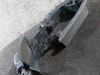 педаль Mercedes-Benz E-Класс W211/S211 [рестайлинг] (2006 - 2009), 3.0 л., CDi, OM 642.920, дизель, АКПП, задний привод, A2113000904