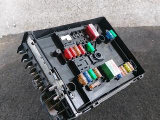 блок предохранителей Volkswagen Caddy 3 поколение [рестайлинг] (2010 - 2015), 1.6 л., TDi, МКПП, передний привод, 8K170212, 1K0937629A