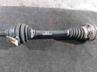 полуось передняя левая (приводной вал, ШРУС) Volkswagen Caddy 3 поколение [рестайлинг] (2010 - 2015), 1.6 л., TDi, дизель, 5МКПП, 2K0407271E