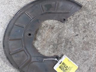 защитный кожух тормозного механизма Volkswagen Caddy 3 поколение (2004 - 2010), 1.9 л., дизель, 1K0615311F