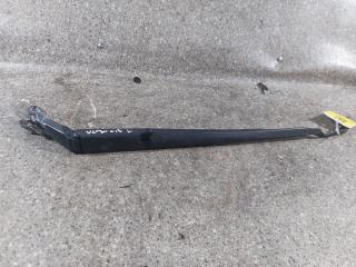 щеткодержатель (поводок стеклоочистителя, дворник) Toyota Verso 1 поколение [рестайлинг] (2012 - 2015)