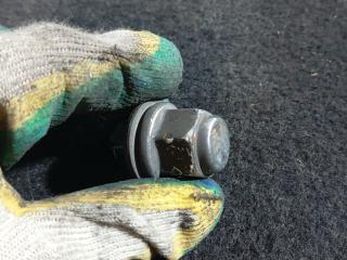 гайка колесная Toyota Verso 1 поколение [рестайлинг] (2012 - 2015), 2.0 л., D-4D, 6МКПП