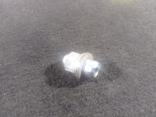 гайка колесная Toyota Auris 2 поколение (2012 - 2015), 1.8 л., i, универсал