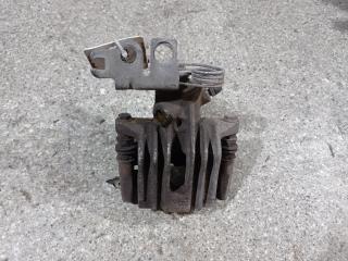 суппорт задний левый Volkswagen Caddy 3 поколение [рестайлинг] (2010 - 2015), 1.6 л., дизель, 2K0405K