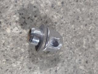 гайка колесная Toyota Auris 2 поколение (2012 - 2015), 1.8 л., i, универсал