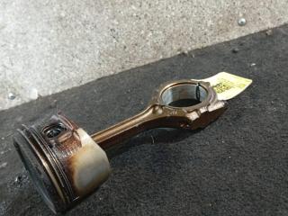 поршень Renault Espace 3 поколение (1996 - 2002), 2.0 л., i, F4R 700, бензин, 5МКПП