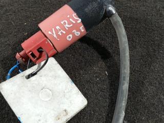 насос (моторчик) омывателя стекла Toyota Yaris XP9 (2005 - 2009), 070517A