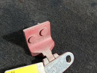 петля крышки багажника SEAT Alhambra 1 поколение [рестайлинг] (2000 - 2010)