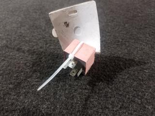 реле (прочие) Renault Kangoo 1 поколение [рестайлинг] (2003 - 2009), 1.5 л., DCi, K9K 704, дизель, 5МКПП, 20240041