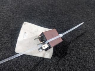 реле (прочие) Renault Kangoo 1 поколение [рестайлинг] (2003 - 2009), 1.5 л., DCi, K9K 704, дизель, 5МКПП, 8200263342, 29200041