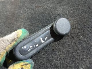 ручка стеклоподъемника Toyota Yaris XP9 (2005 - 2009), хетчбэк 5 дв.