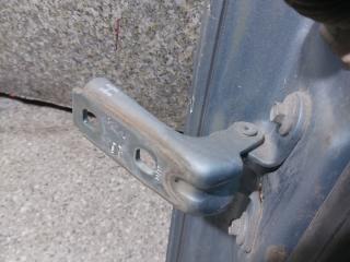 петля двери Chevrolet Cruze 1 поколение (2009 - 2012)