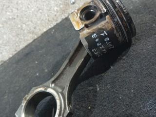 поршень Mazda 6 GG [рестайлинг] (2005 - 2007), 2.0 л., cTDi, RF7J, дизель, МКПП, 5C2Q