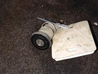 замок двери передней левой Jeep Grand Cherokee ZJ (1992 - 1996)