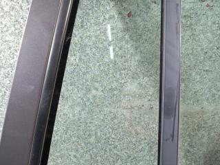 стекло двери задней правой Jeep Grand Cherokee ZJ (1992 - 1996)