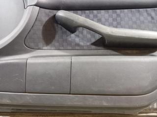 обшивка двери передняя правая Audi A6 4B/C5 [рестайлинг] (2001 - 2004)