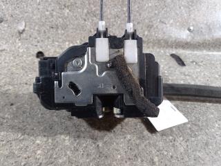 замок двери передней правой Nissan Tiida C11 (2004 - 2008)