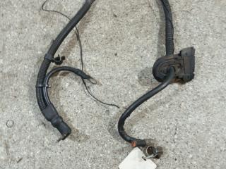 плюсовой провод аккумулятора Mercedes-Benz E-Класс W210/S210 [рестайлинг] (1999 - 2003), 2.7 л., CDi, OM 612.967, дизель, АКПП, задний привод