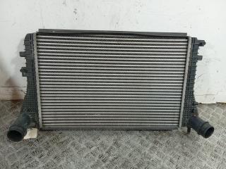 интеркулер Volkswagen Caddy 3 поколение [рестайлинг] (2010 - 2015), 1.6 л., TDi, дизель, 1K0145803BM