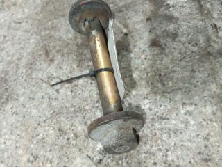 болт развальный Mercedes-Benz S-Класс W126 / C126 [рестайлинг] (1985 - 1991), 5.6 л., i, задний привод