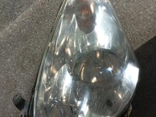 фара левая Toyota Corolla Verso 1 поколение [рестайлинг] (2004 - 2007)