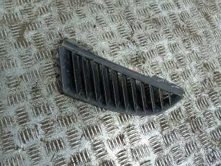 решетка радиатора Mitsubishi Colt 6 поколение (Z20/Z30) 2005, MN127773