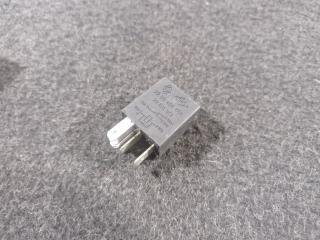 реле (прочие) Renault Clio 2 поколение [рестайлинг] (2001 - 2003), 1.5 л., DCi, K9K 704, дизель, 5МКПП, 7700414484