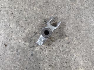 крепление форсунки Opel Insignia 1 поколение (A) (2008 - 2014), 2.0 л., CDTi, A 20 DTH, дизель, 6МКПП, передний привод