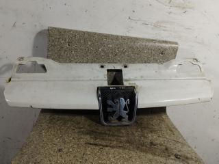 решетка радиатора Peugeot 406 1 поколение (1995 - 1999), 9616258477, 1851485101