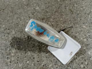 повторитель поворота на крыле левый Kia Sportage 2 поколение (2004 - 2008)