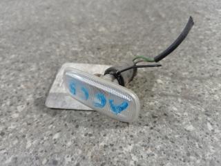 повторитель поворота на крыле правый Audi A6 4B/C5 (1997 - 2001)