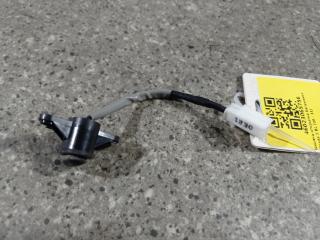 кнопка открытия багажника Mazda 3 BL (2008 - 2011), седан