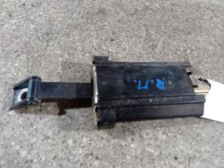 ограничитель открывания двери Mercedes-Benz E-Класс W210/S210 (1995 - 1999)