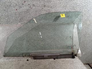 стекло двери передней левой Volkswagen Passat B3 (1988 - 1997)