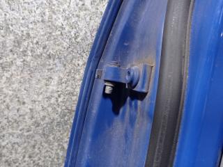 петля двери Volkswagen Caddy 3 поколение (2004 - 2010)