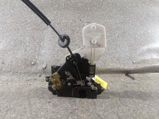 замок двери передней левой Volkswagen Caddy 3 поколение (2004 - 2010)