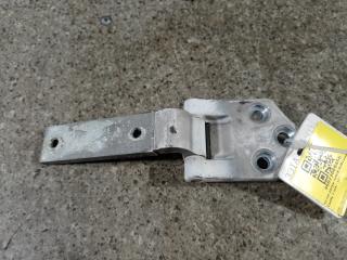 петля двери Volkswagen Caddy 3 поколение (2004 - 2010)