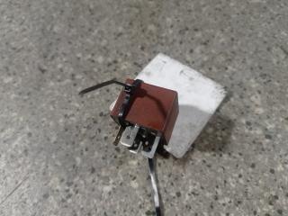 реле (прочие) Renault Scenic 1 поколение [рестайлинг] (1999 - 2003), 1.9 л., DCi, F9Q 732, дизель, 5МКПП, 12V25A03612